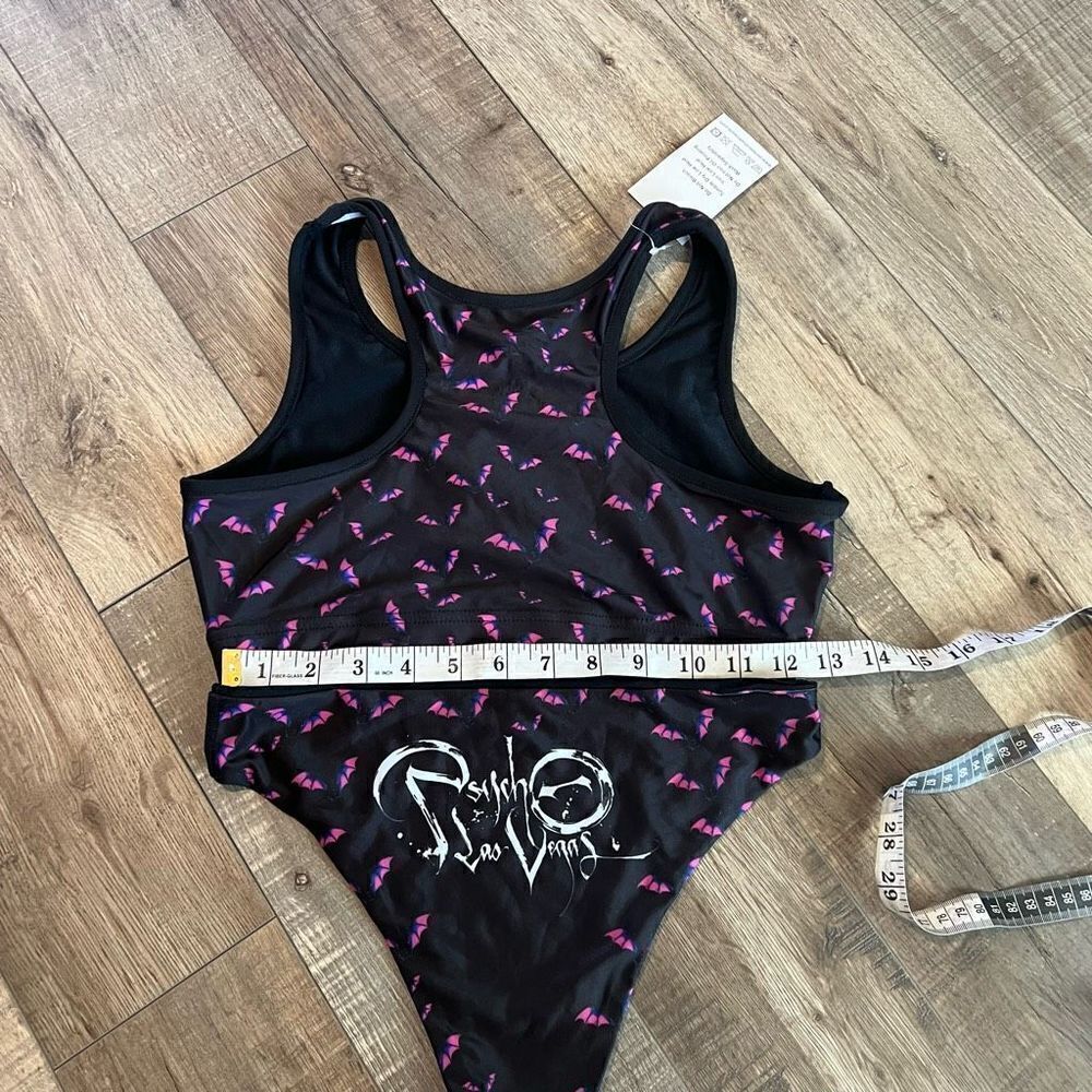 Psycho Las Vegas 2pc
Suit Swim size m - Picture 3 of 4